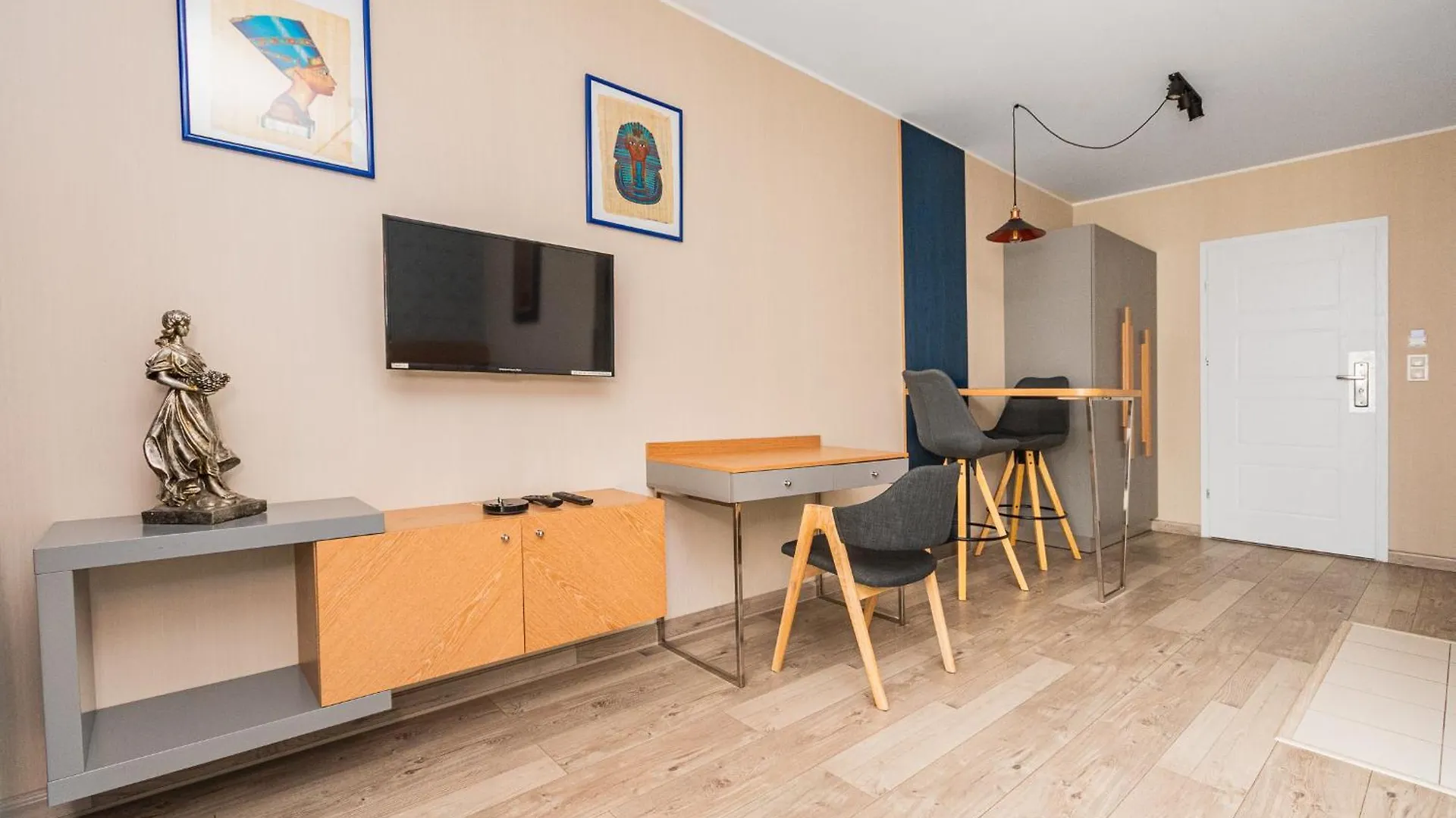 Amber Port 12B By Grand Apartments غدانسك